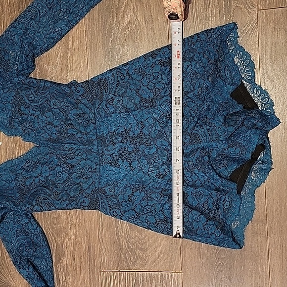 ❤️ NWOT! LOVERS + FRIENDS LACE EVE ROMPER, XS - Picture 14 of 14